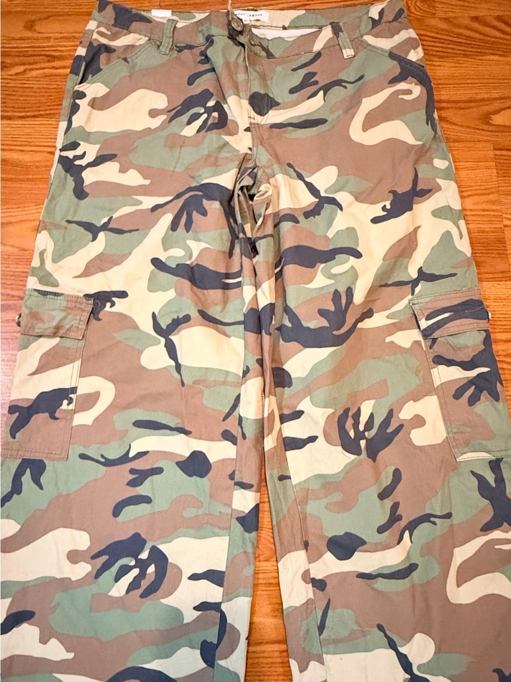 Almost Famous Camo wide leg pants in Green and Tan